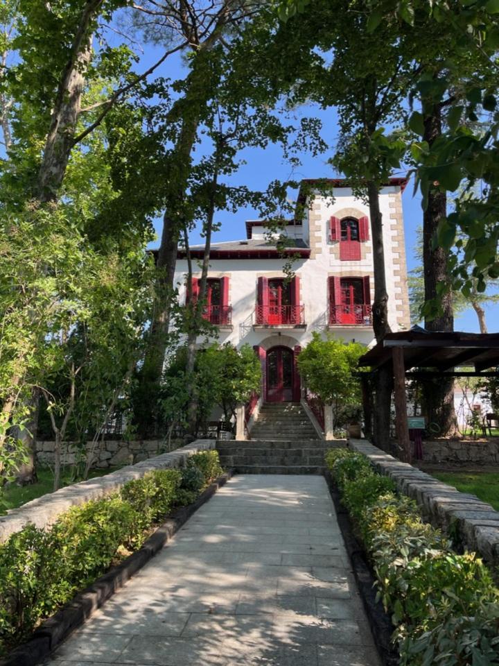Casa Jardin El Colmenar Hotell Las Navas del Marqués Exteriör bild